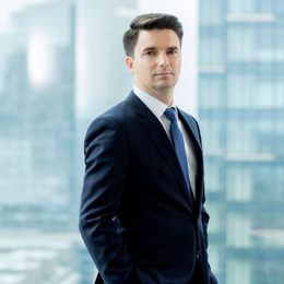 白宫经济顾问：美联储货币政策不应受政治力量影响